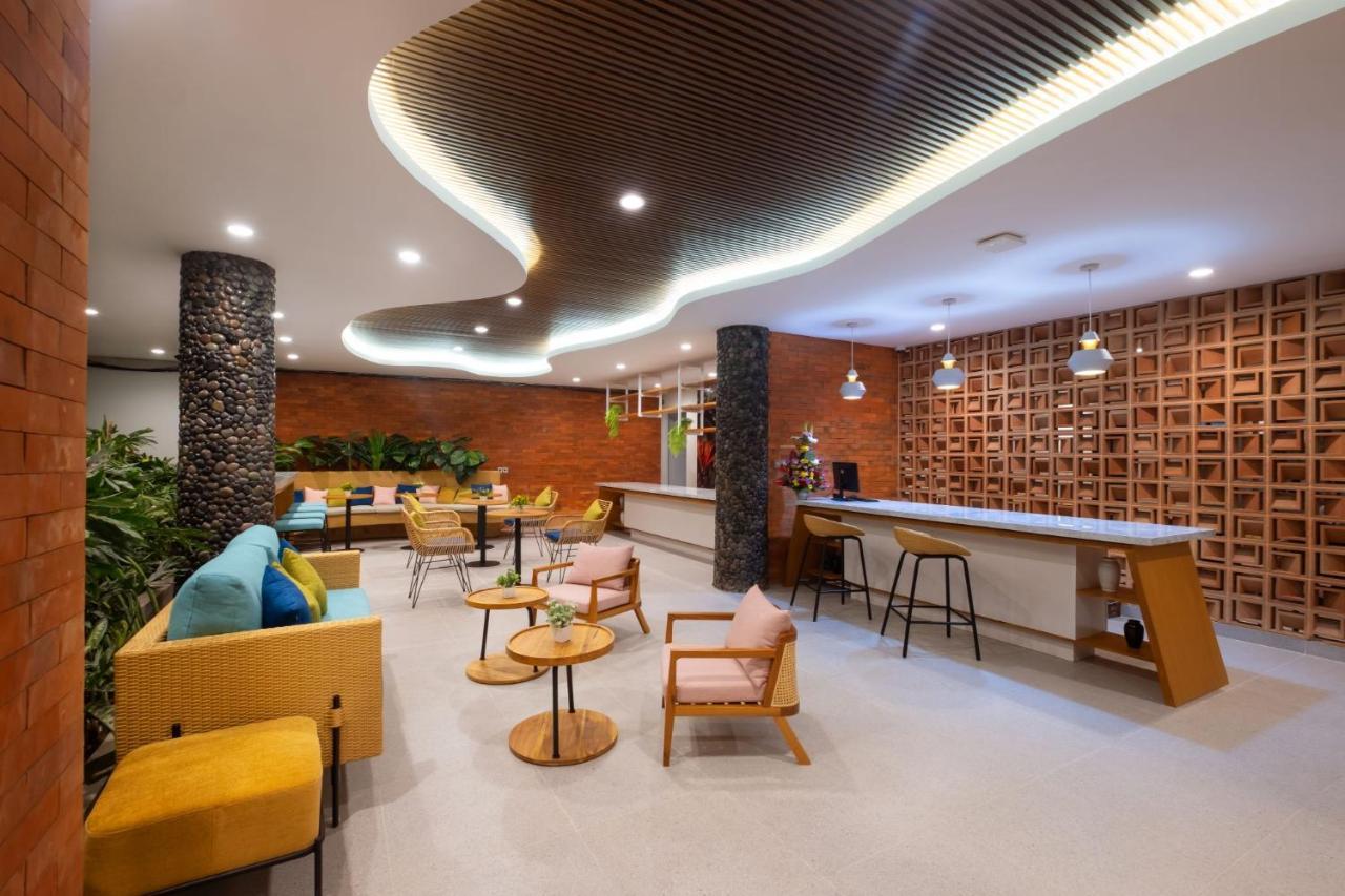 Aralea Coliving Hotel เดนปาซาร์ ภายนอก รูปภาพ